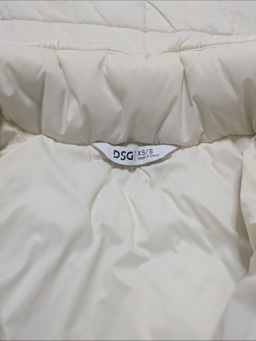 DSG Women's Cream Puffer Vest - XS/S